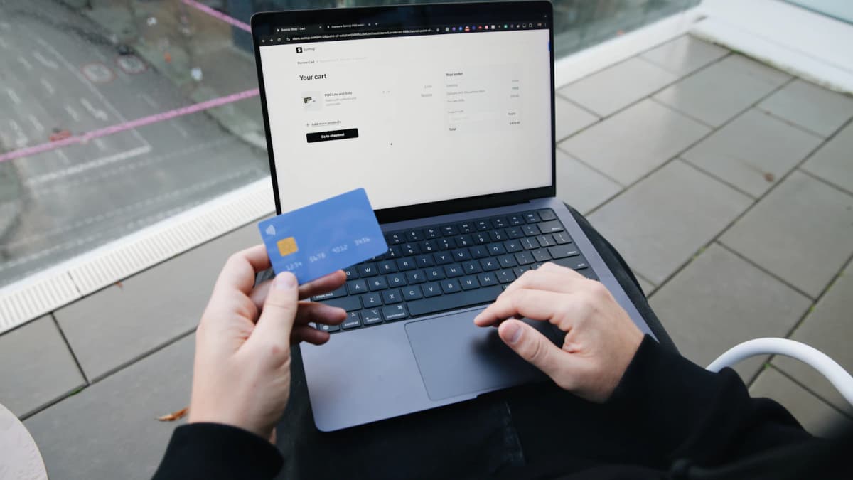 E-commerce Checkout Flow Optimization